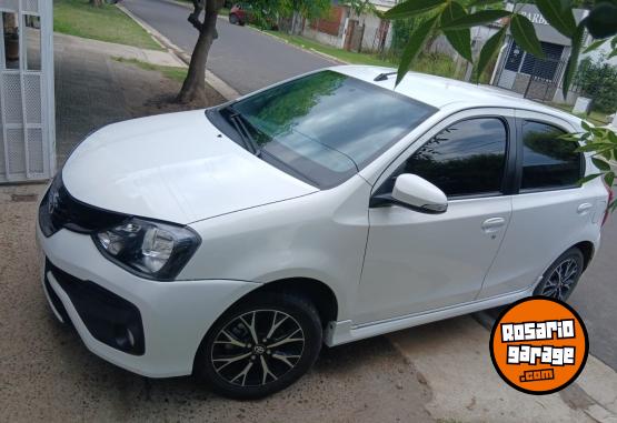 Autos - Toyota Etios 2018 Nafta 66000Km - En Venta