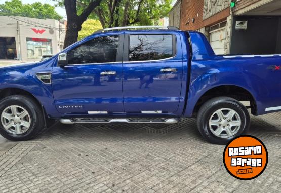 Camionetas - Ford Ranger limited 2da mano p 2014 Diesel 210000Km - En Venta