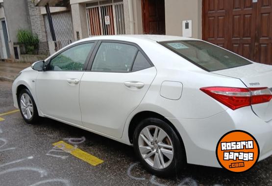 Autos - Toyota Corolla 2015 Nafta 150000Km - En Venta