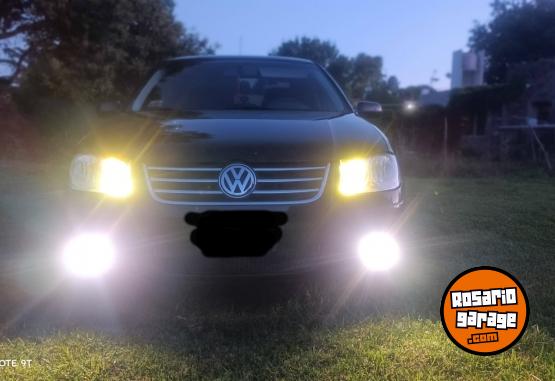 Autos - Volkswagen BORA 2.0 TRENDLINE 2012 Nafta 123456Km - En Venta