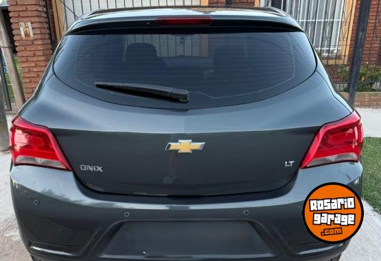 Autos - Chevrolet Onix 2019 Nafta 112000Km - En Venta