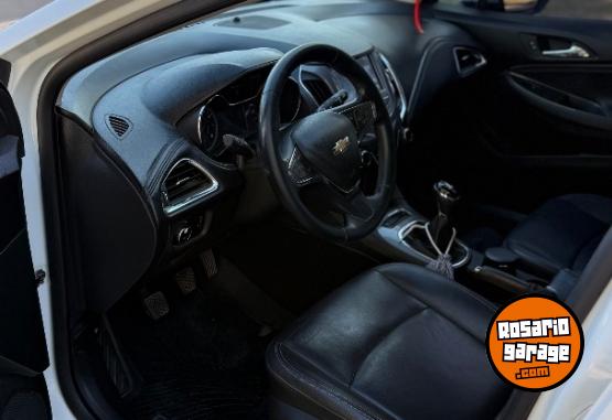 Autos - Chevrolet Cruze 2017 Nafta 124000Km - En Venta