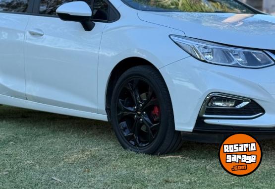 Autos - Chevrolet Cruze 2017 Nafta 124000Km - En Venta