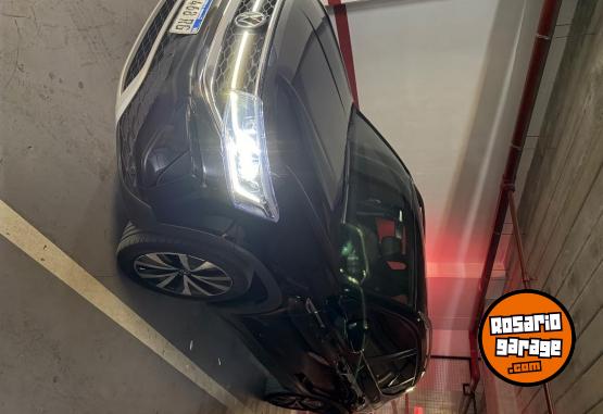 Autos - Volkswagen Taos Highline 2022 Nafta 98500Km - En Venta