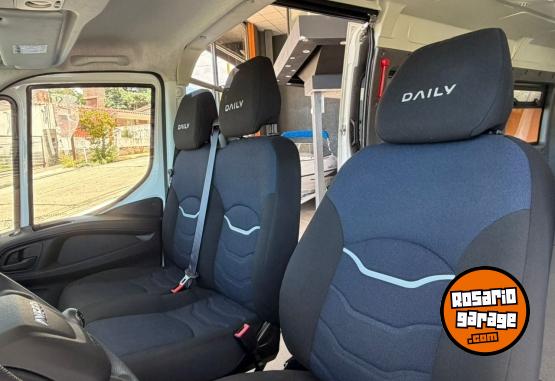Utilitarios - Iveco Daily 50 17 Minibus 2022 Diesel 1200Km - En Venta