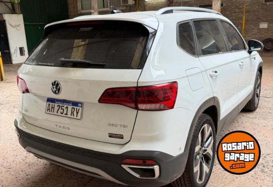 Camionetas - Volkswagen TAOS 2025 Nafta 5000Km - En Venta