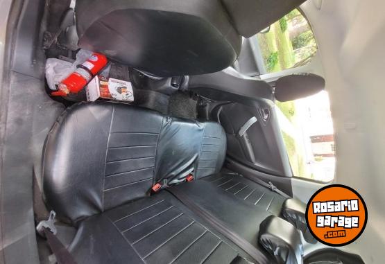 Autos - Peugeot 208 allure 2013 Nafta 110000Km - En Venta