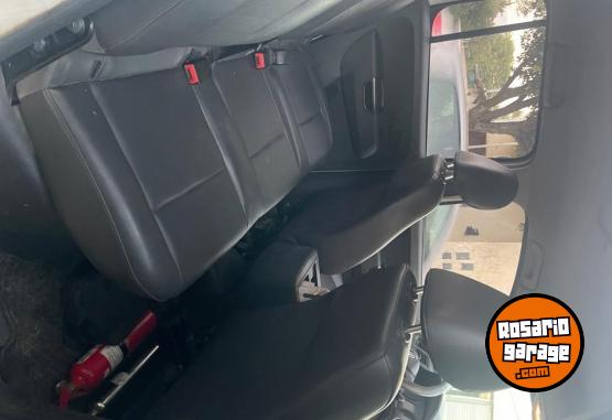 Camionetas - Volkswagen Amarok 2018 Diesel 277000Km - En Venta