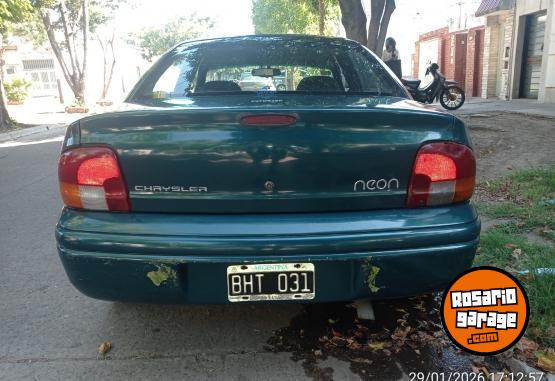 Autos - Chrysler Neón 1997 Nafta 266000Km - En Venta