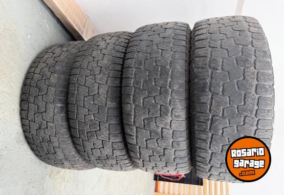 Accesorios para Autos - Cubiertas Pirelli All Terrain 265/60/18 - En Venta