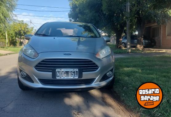Autos - Ford Kinetic se plus sedan 2013 GNC 150000Km - En Venta