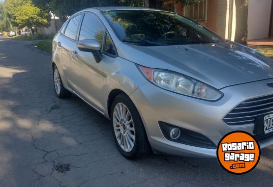Autos - Ford Kinetic se plus sedan 2013 GNC 150000Km - En Venta