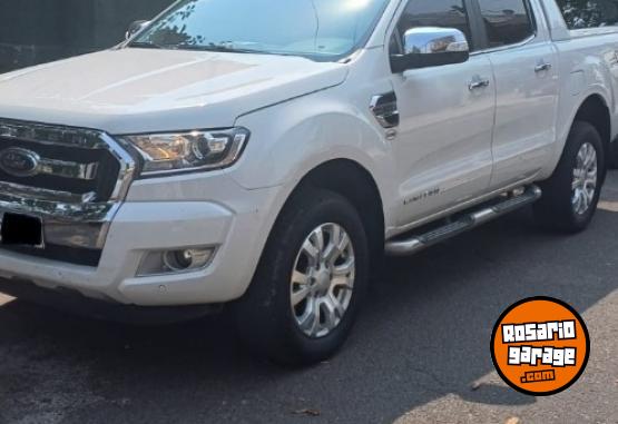 Camionetas - Ford Ranger l�mited 4x4 2018 Diesel 121000Km - En Venta