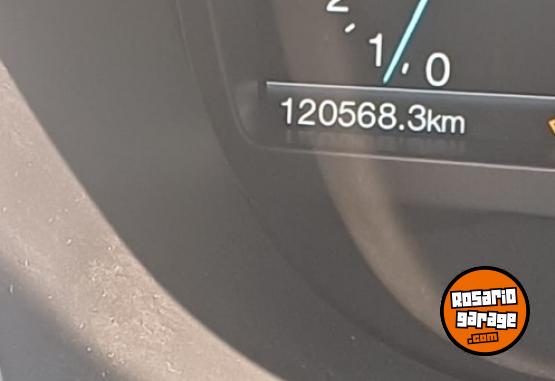 Camionetas - Ford Ranger l�mited 4x4 2018 Diesel 121000Km - En Venta
