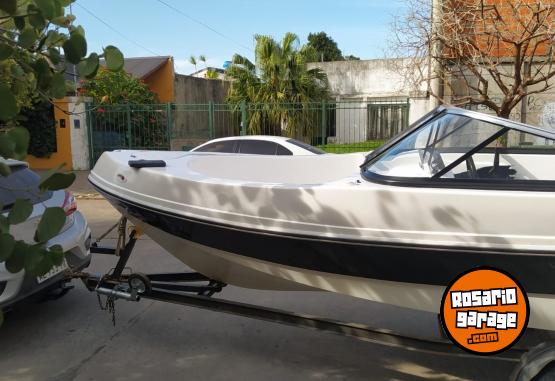 Embarcaciones - A Bunker 550 motor Mercury 60hp 4 tiempos - En Venta