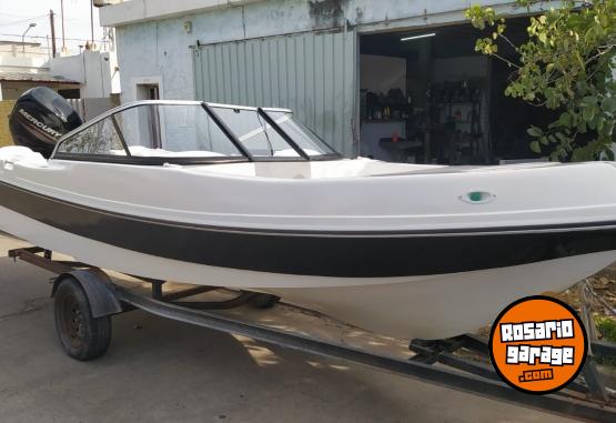 Embarcaciones - A Bunker 550 motor Mercury 60hp 4 tiempos - En Venta