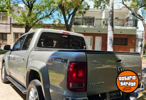 Camionetas - Volkswagen Amarok Highline 4x4 2015 Diesel 207000Km - En Venta