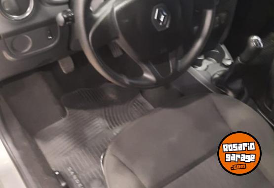 Autos - Renault SANDERO DYNAMIQUE MT 2019 Nafta 70000Km - En Venta