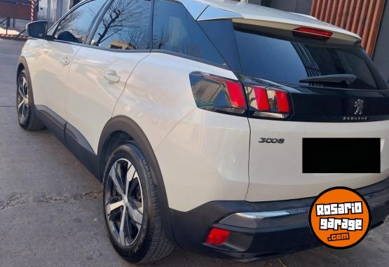 Autos - Peugeot 3008 2020 Nafta 75000Km - En Venta