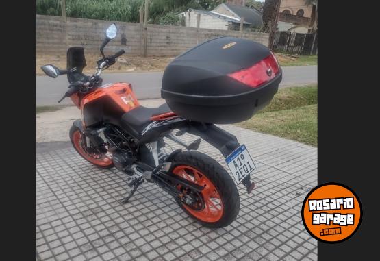 Motos - Ktm Duke 200 2023 Nafta 9500Km - En Venta