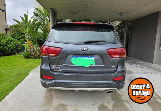 Camionetas - Kia Sorento 2.2 Crdi Ex 4x2 2018 Diesel 118000Km - En Venta