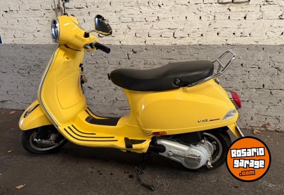 Motos - Vespa 150 2024 Nafta 4500Km - En Venta