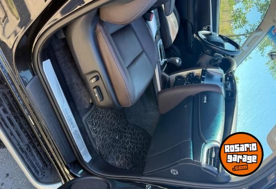 Camionetas - Toyota Hilux sw4 srx 2020 Diesel 60000Km - En Venta