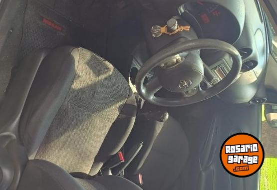 Autos - Nissan Versa 2013 Nafta 127000Km - En Venta