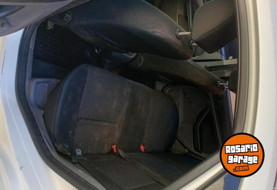 Autos - Ford Focus 2013 Nafta 180000Km - En Venta