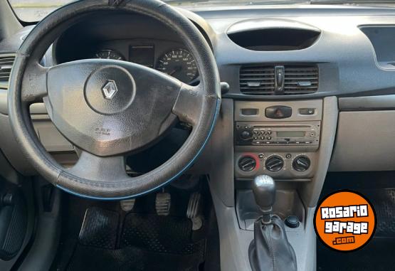 Autos - Renault Symbol 1.6N 2012 Nafta 234000Km - En Venta