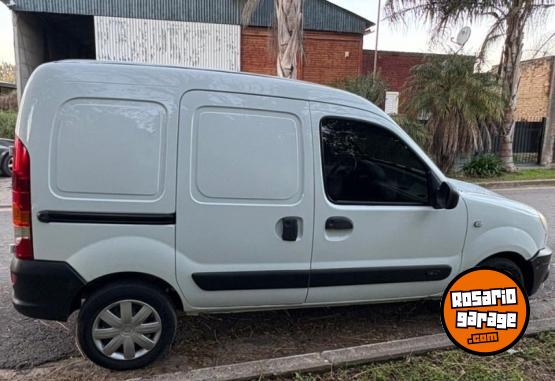 Utilitarios - Renault Kangoo 2013 GNC 146000Km - En Venta