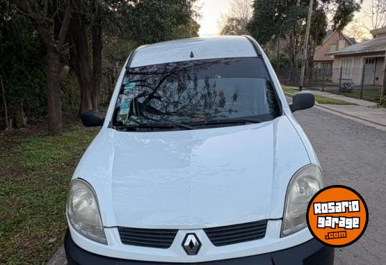 Utilitarios - Renault Kangoo 2013 GNC 146000Km - En Venta