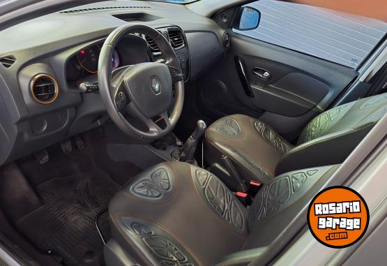 Autos - Renault sandero stepway 2017 GNC 102000Km - En Venta