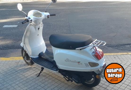 Motos - Motomel Strato euro 2014 Nafta 21Km - En Venta