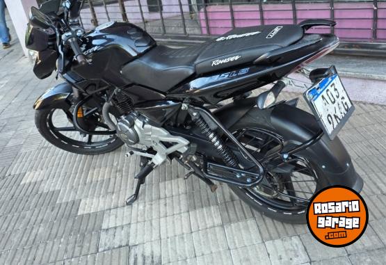 Motos - Bajaj 135 ls 2017 Nafta 111111Km - En Venta