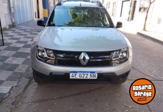 Camionetas - Renault Duster 2020 GNC 94000Km - En Venta
