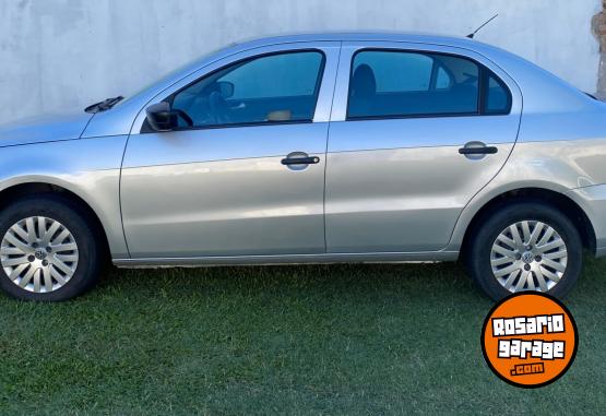 Autos - Volkswagen VOYAGE 2015 Nafta 121000Km - En Venta