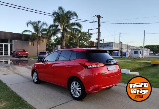 Autos - Toyota Yaris XLS 5P MT 2019 Nafta 92300Km - En Venta