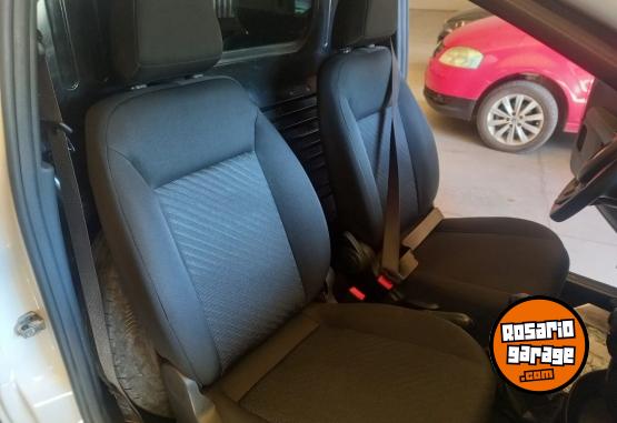 Utilitarios - Fiat FIORINO 2024 Nafta 59000Km - En Venta