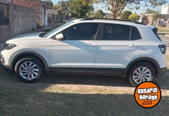 Camionetas - Volkswagen Trendline 2023 Nafta 37000Km - En Venta