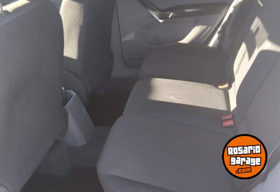 Camionetas - Volkswagen Trendline 2023 Nafta 37000Km - En Venta