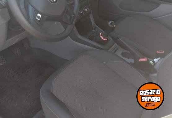 Camionetas - Volkswagen Trendline 2023 Nafta 37000Km - En Venta