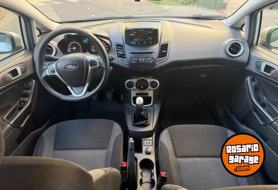 Autos - Ford Fiesta 2018 Nafta 125000Km - En Venta