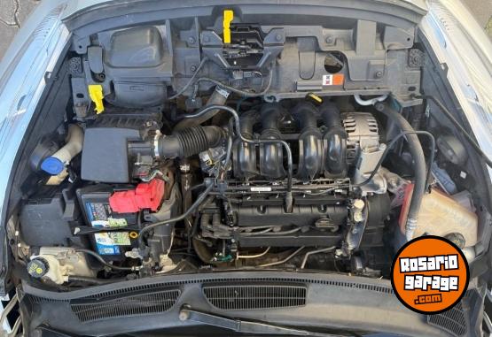 Autos - Ford Fiesta 2018 Nafta 125000Km - En Venta