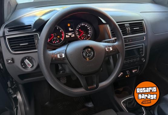 Autos - Volkswagen SURAN TRACK 2018 GNC 85000Km - En Venta