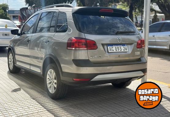 Autos - Volkswagen SURAN TRACK 2018 GNC 85000Km - En Venta