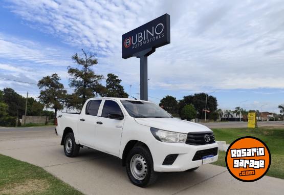 Camionetas - Toyota Hilux DC DX 2.4TDI MT 4x4 2019 Diesel 309200Km - En Venta
