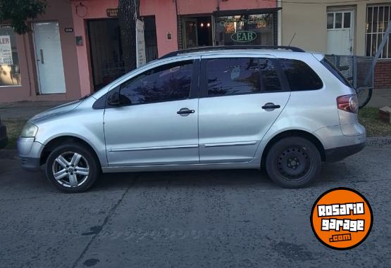 Autos - Volkswagen Suran 2010 GNC 350000Km - En Venta