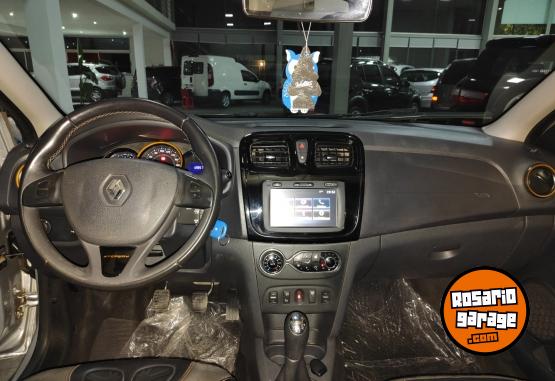 Autos - Renault SANDERO 2016 GNC 128400Km - En Venta