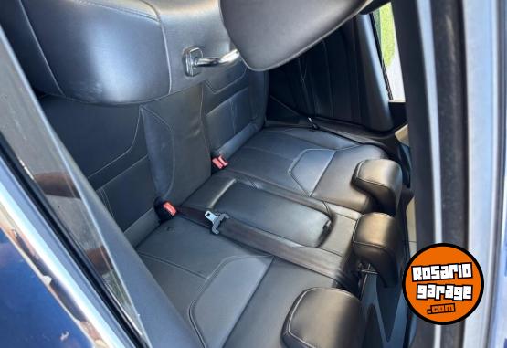 Autos - Ford SE plus 2015 Nafta 136000Km - En Venta